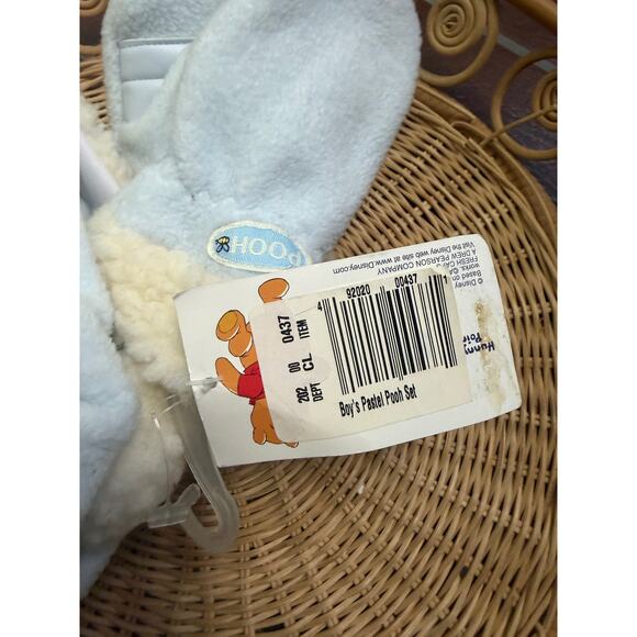 NWT Vintage Disney Winnie the Pooh Baby Hat & Mittens Set Sherpa Fleece Pastel - Picture 3 of 5